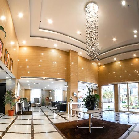 Golden Garden Al Corniche Aparthotel Νταμάμ Εξωτερικό φωτογραφία